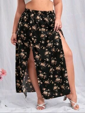 NWT SHEIN VCAY Plus Size Black Ditsy Floral Maxi Skirt - Split Thigh